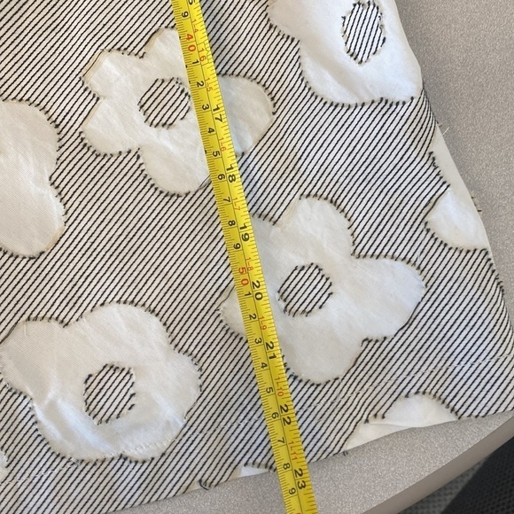 Eva Franco  Ella Floral Tank Blouse in Poundcake Grey White Halter Size 10 - Picture 12 of 15